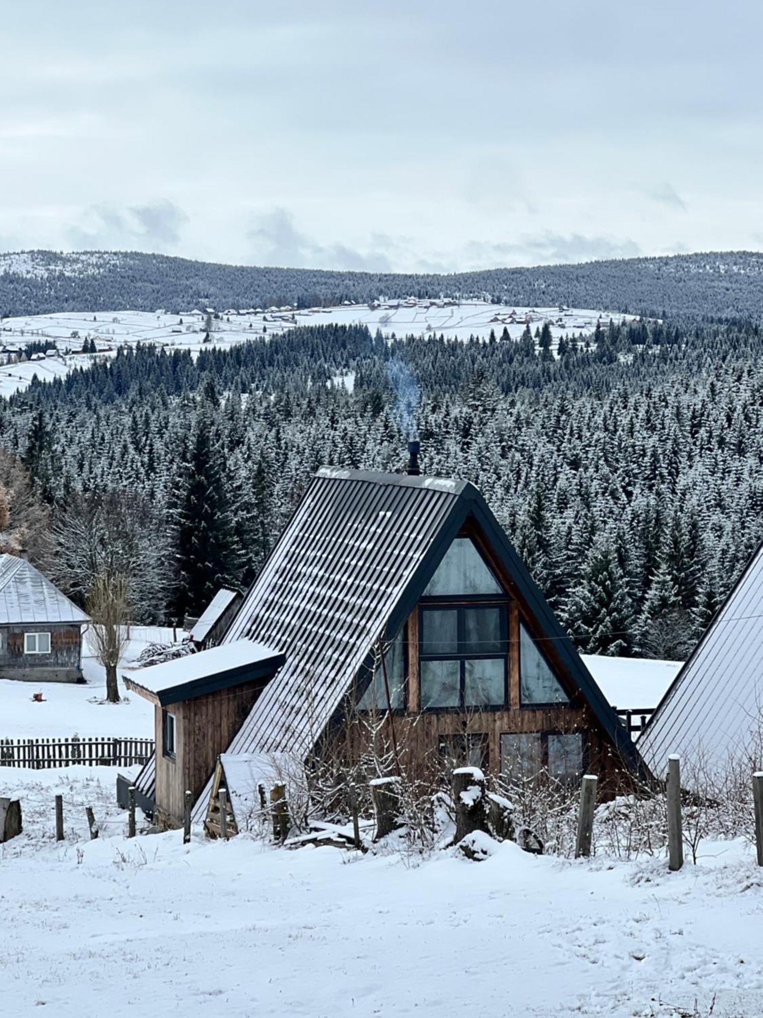 Villa Mokki Mărişel Esterno foto